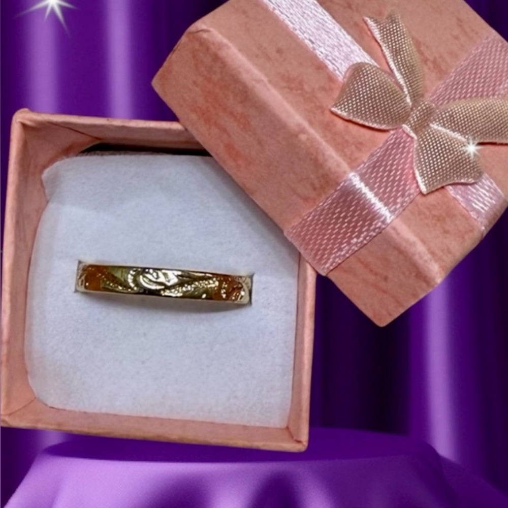 🔥2/$24 or 3/$30🔥Gold Fashion Textured Ring